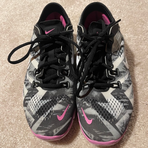 Nike womens running shoes - Picture 5 of 5